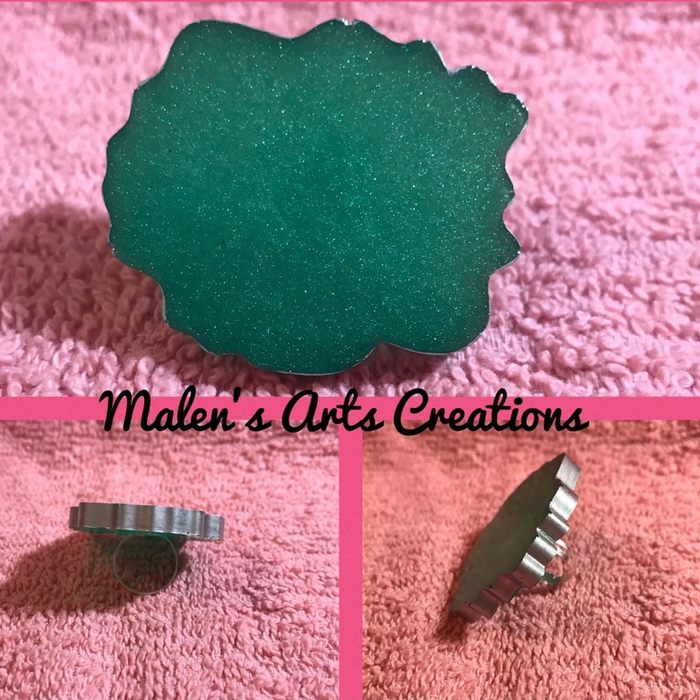 Sortija de Paleta de diseños de uñas.